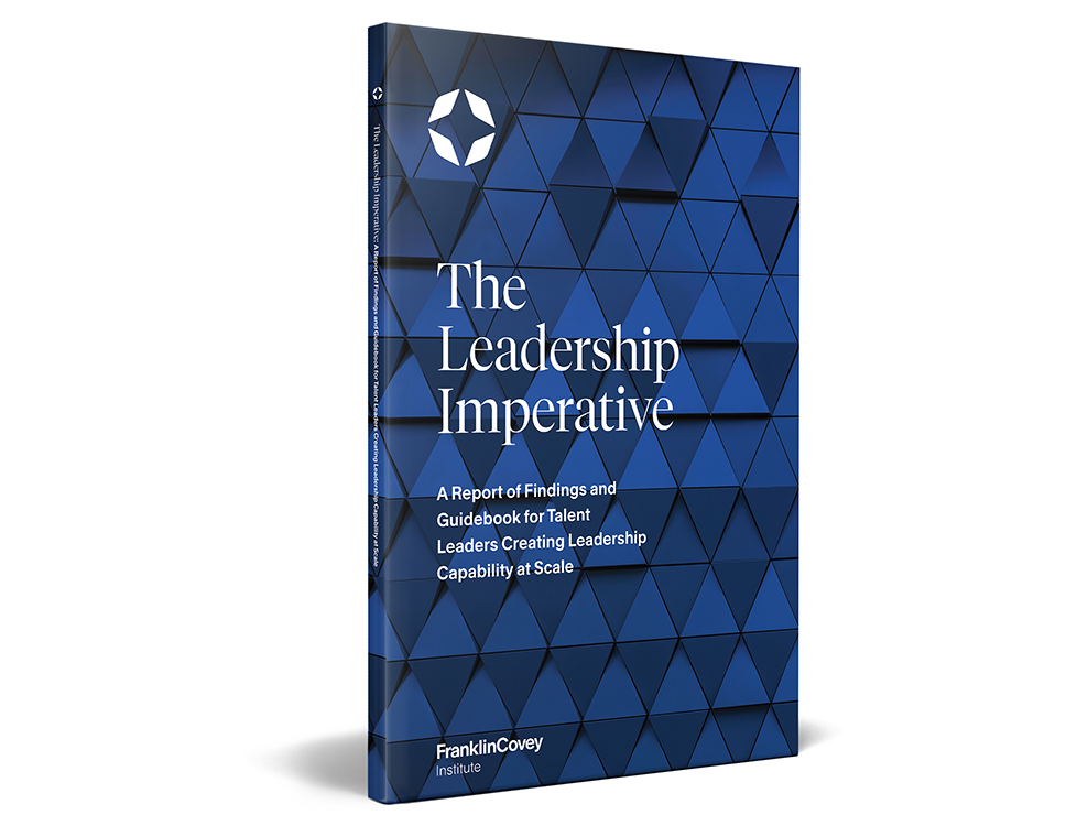 MRK25110501_Leadership_imperative_Facing Right_988x740